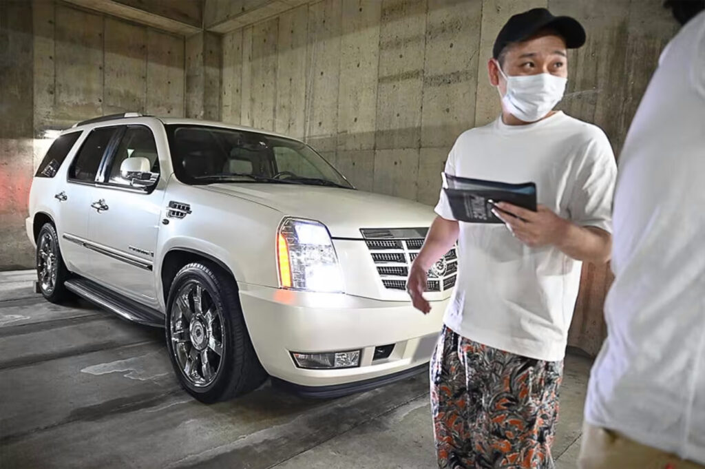 大悟が志村さんの愛車である「キャデラック・エスカレード」を購入